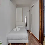 アパート Joivy Spacious Flat, Excellent Centre Access