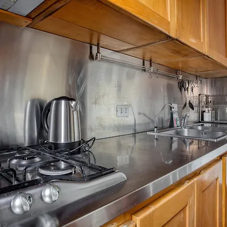 Joivy Spacious Flat, Excellent Centre Access Apartamento