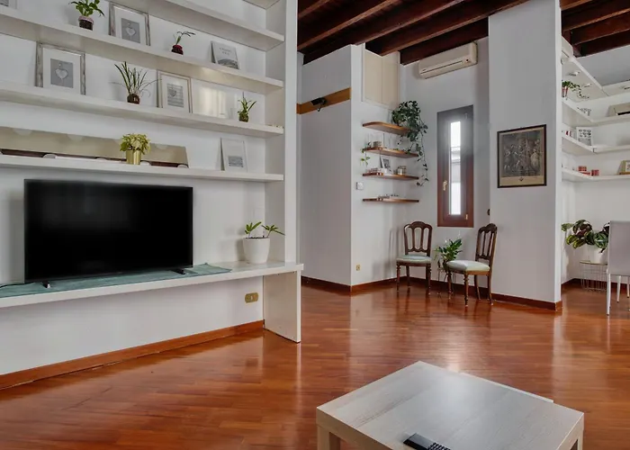 Joivy Spacious Flat, Excellent Centre Access Apartmán Milán
