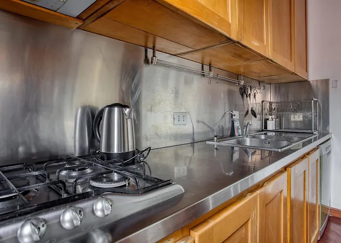 Joivy Spacious Flat, Excellent Centre Access Apartmán